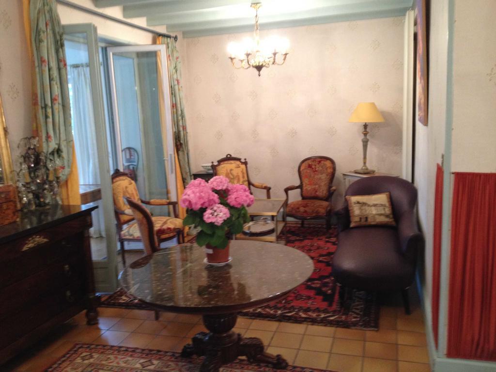 Le Petit Pont Hotel Monce-en-Belin Ngoại thất bức ảnh
