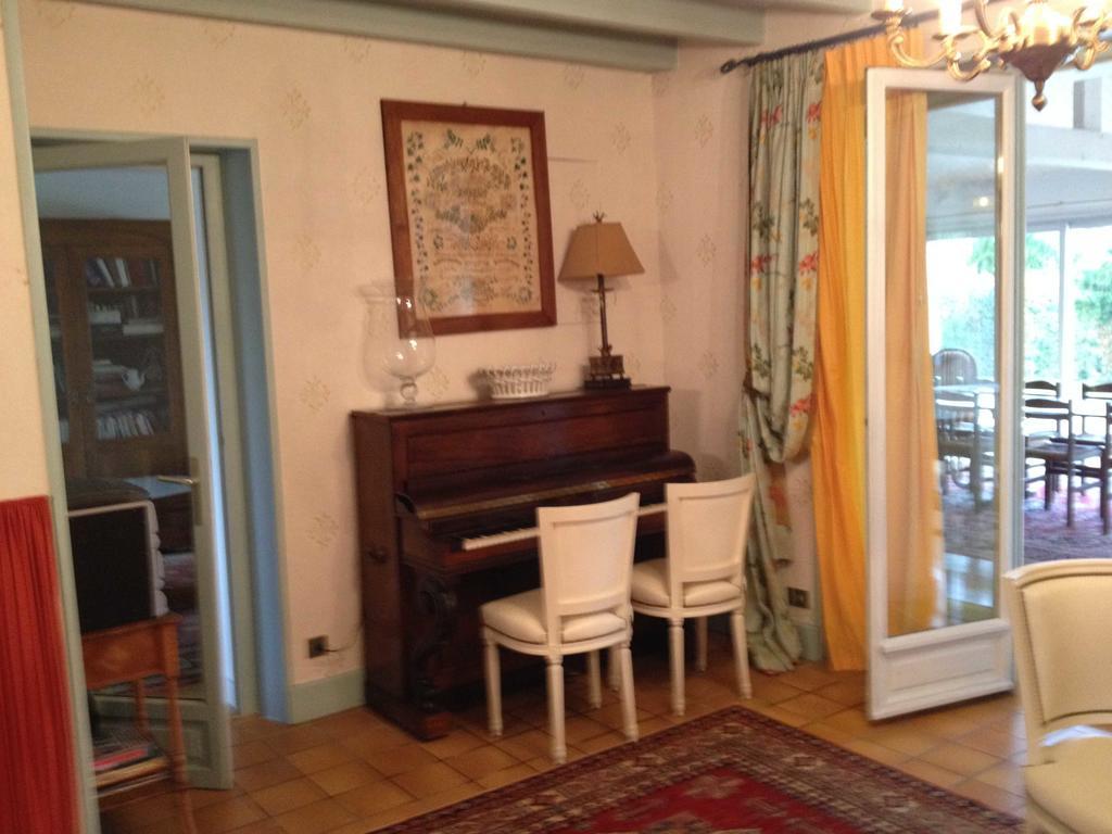 Le Petit Pont Hotel Monce-en-Belin Ngoại thất bức ảnh